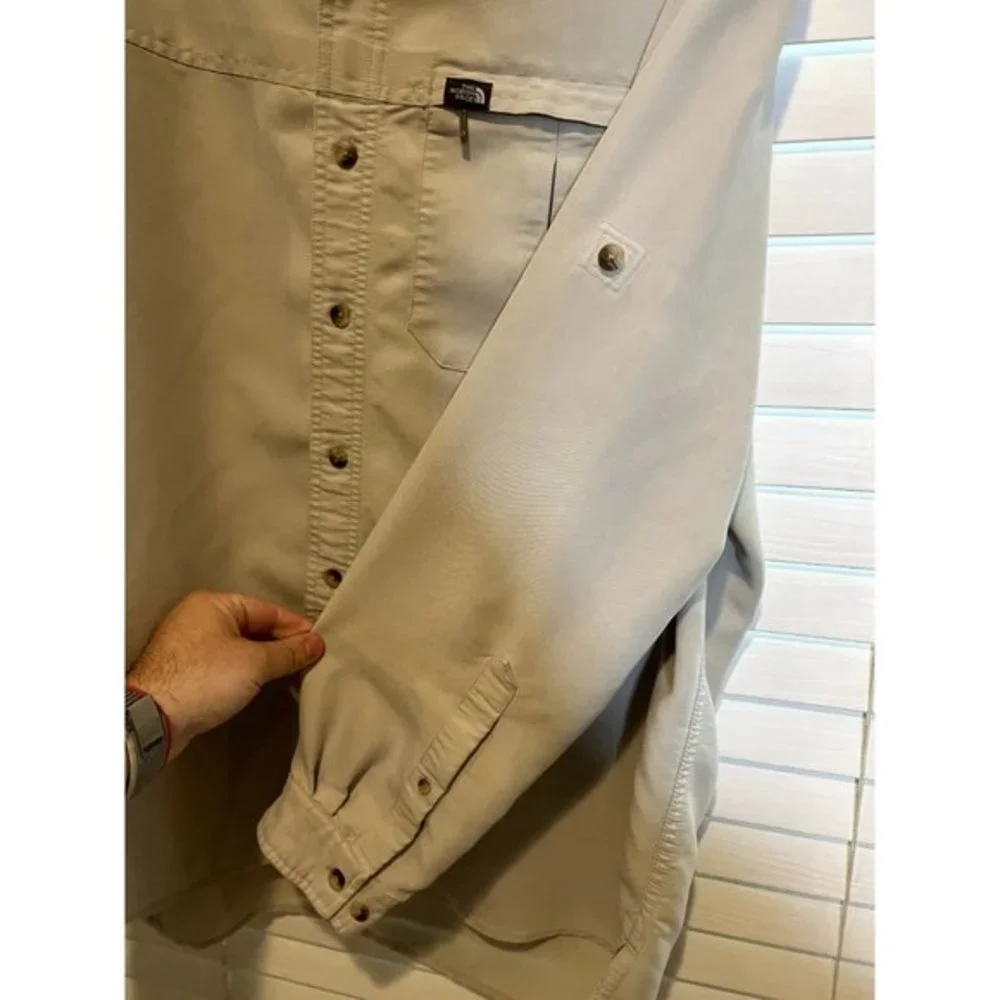 The North Face Mens A412‎ Hiking Shirt Long Sleeve Button Up Beige Large